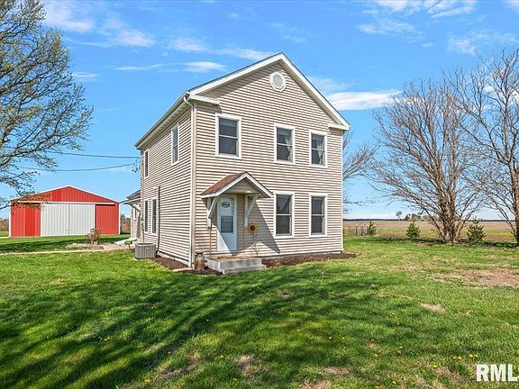 3rd image of 35623 Davis Rd