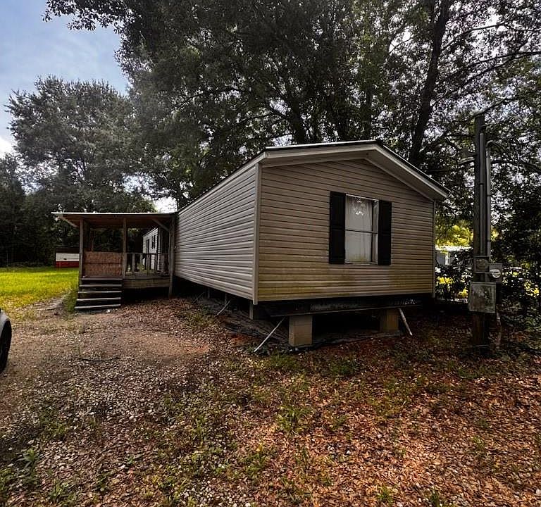 2nd image of 26644 Carol Ln