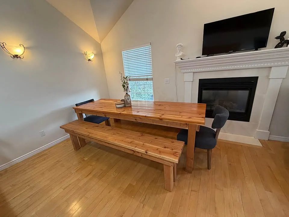 4 bed, 3.5 bath, 3200 sqft, $2,595 — Photo 3