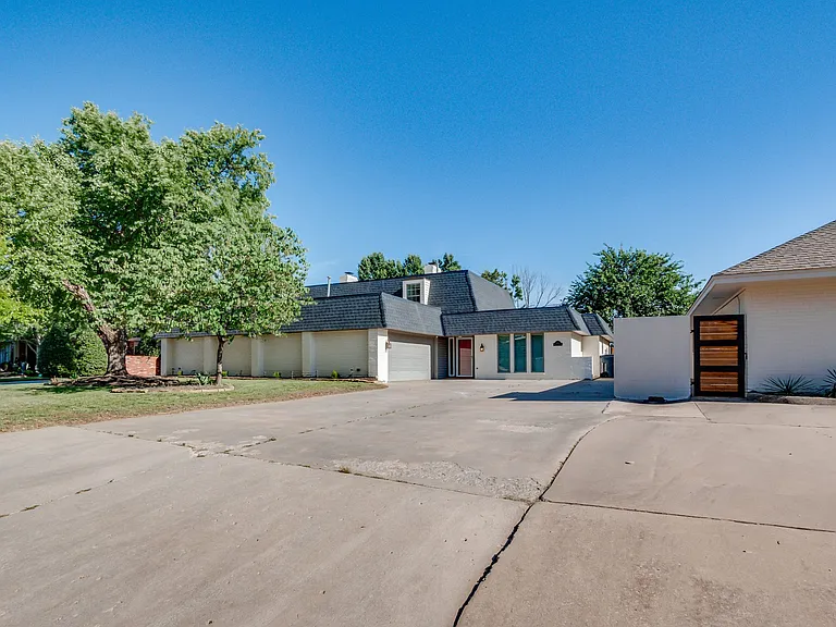1442 Duffner Dr — Photo 74