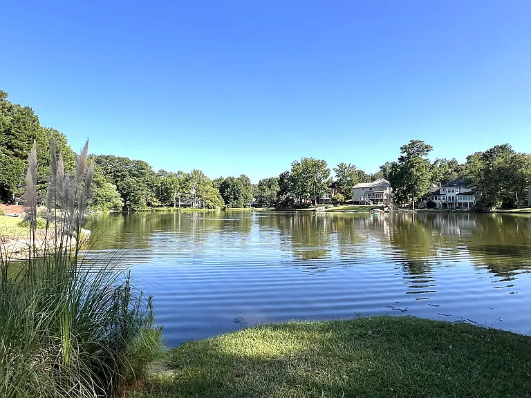 1501 Brookwood Lake Dr — Photo 5