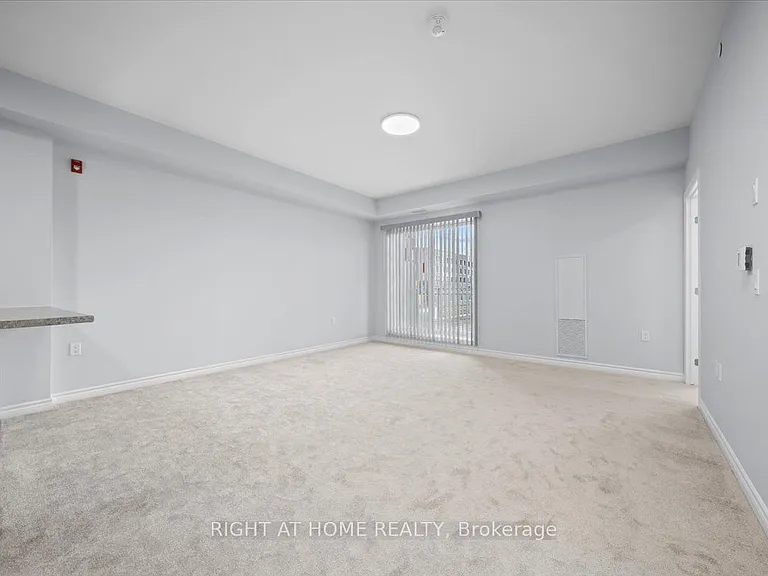 1350 Hemlock Rd #306 — Photo 11