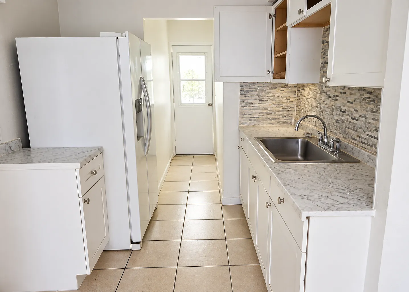 3 bed, 1308 sqft, $2,900 — Photo 4