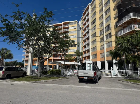 2025 NE 164th Street #601, North Miami Beach, FL 33162