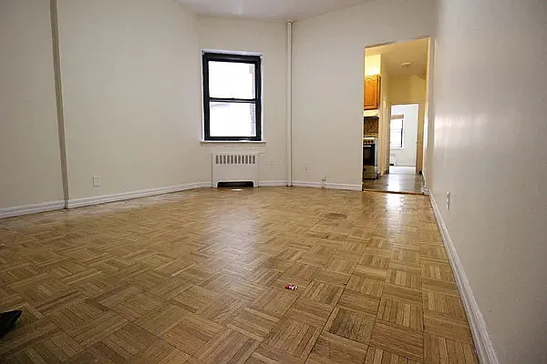 Rented by Luxor Homes & Investment Realty | media 11