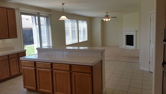 5th image of 1329 Hillwood Loop