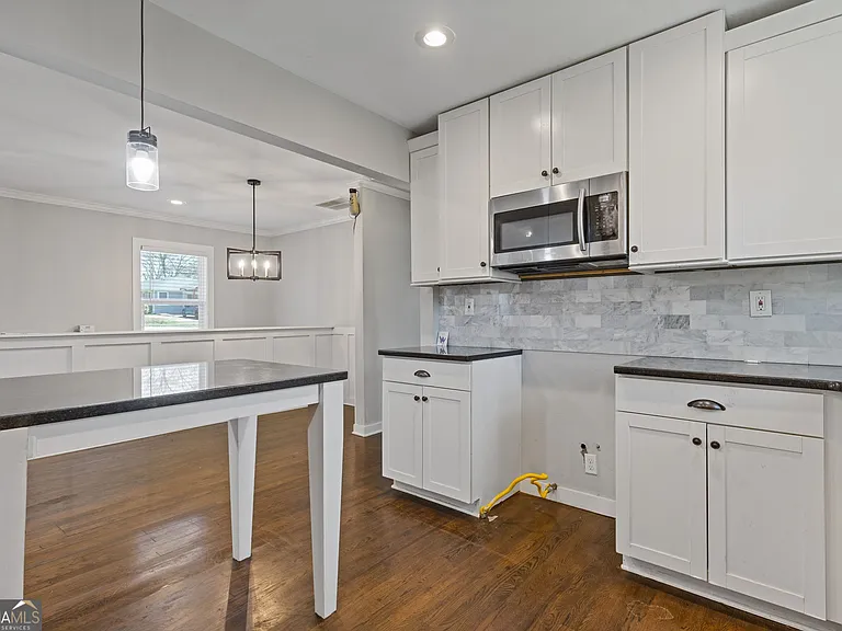 2779 Horse Shoe Dr — Photo 13