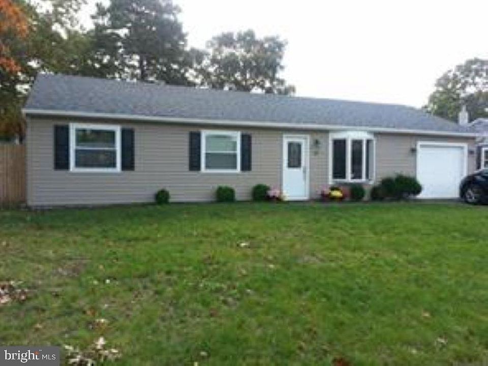 1st image of 22 Sepulga Dr