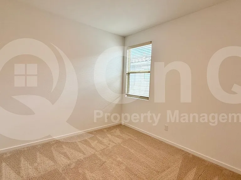 19973 W Rancho Dr — Photo 11