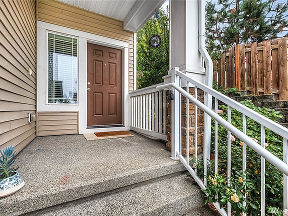 2nd image of 20312 91st Pl S