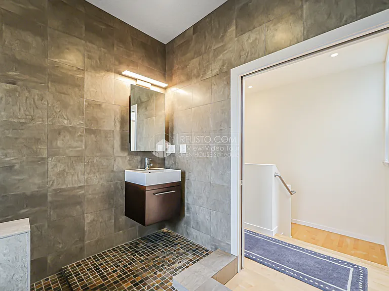 1770 11th Ave — Photo 27