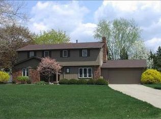 2006 Twilight Hl, Commerce Township, MI 48390