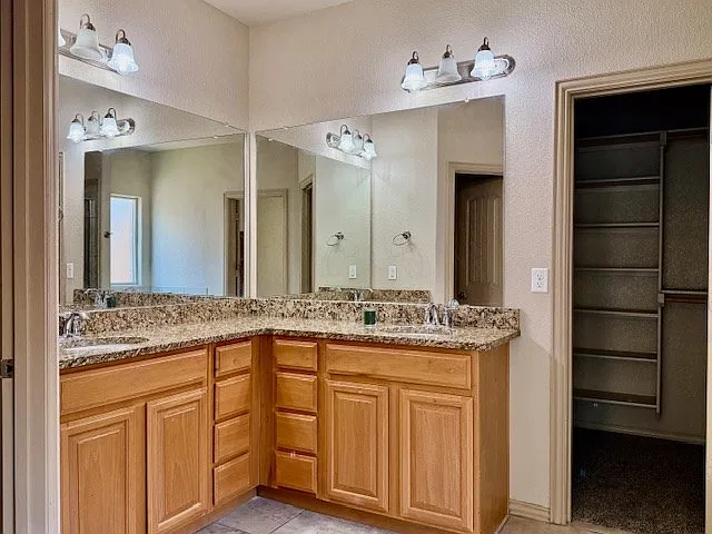 6507 Hall Of Fame Blvd — Photo 19