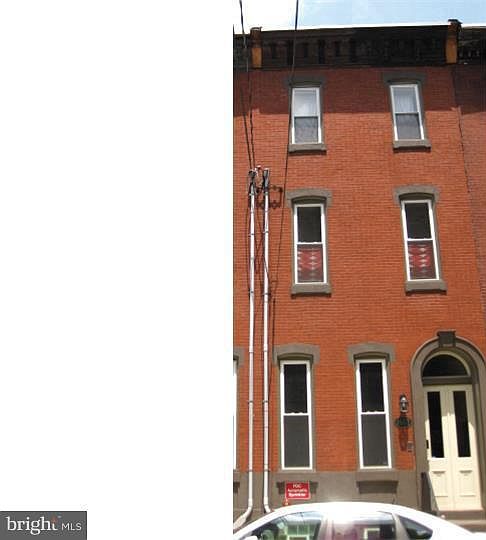 1st image of 1607 W Oxford St APT 2