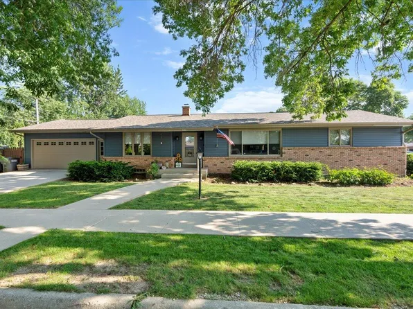 2421 Cooper AVENUE, Sheboygan, WI 53083