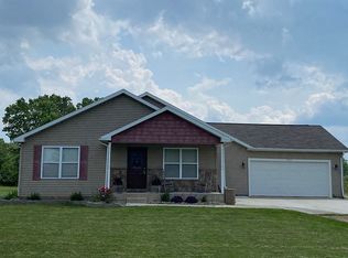 39121 37 1/2 St, Paw Paw, MI 49079