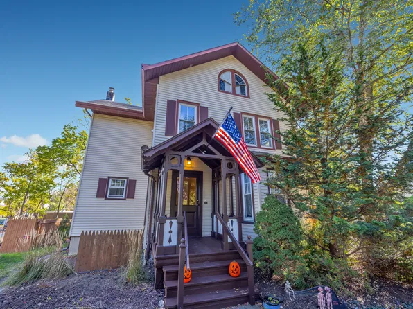 380 Livingston St #B, Norwood, NJ 07648