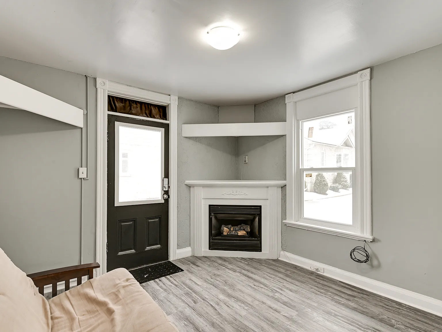 337 Boler Road London — Photo 4