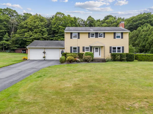 27 Hillcrest Drive, Lebanon, NH 03766