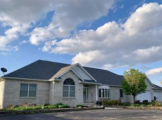 2088 Spring Creek Rd, Belvidere, IL 61008