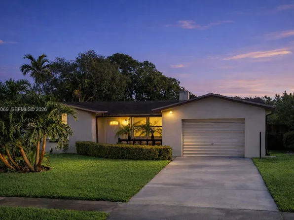 4323 Harrison St, Hollywood, FL 33021