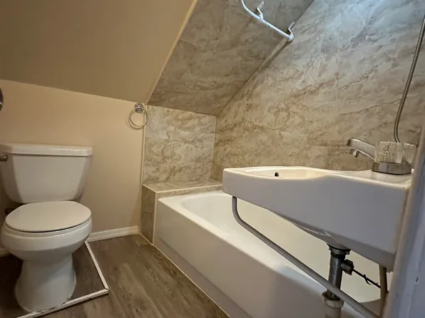 326 Stegman Parkway image 15 of 19