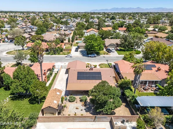 42911 Sachs Dr, Lancaster, CA 93536