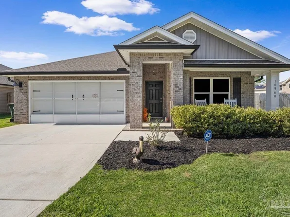 10560 Queens Gate Cir, Pensacola, FL 32506