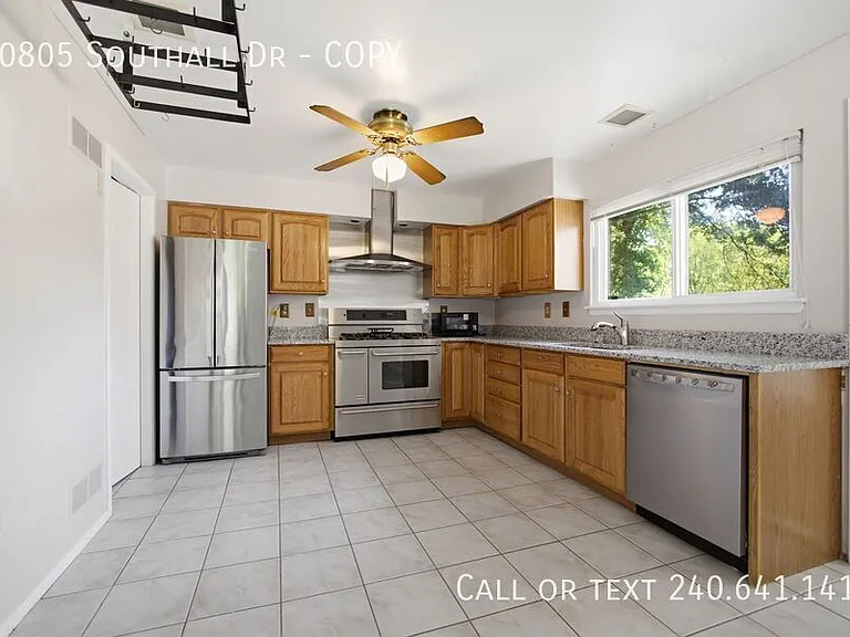 10805 Southall Dr #COPY — Photo 10