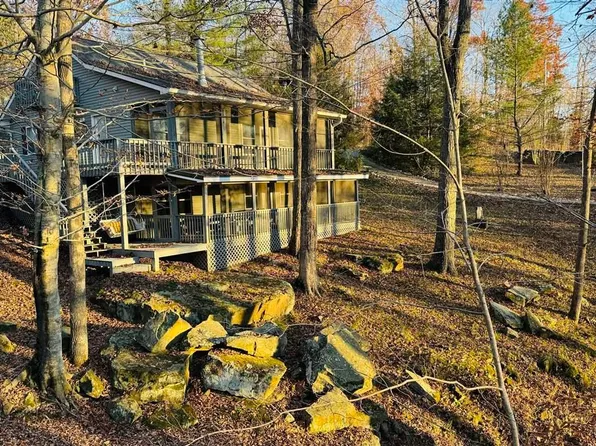 543 Timberlake Ln, Mc Daniels, KY 40152