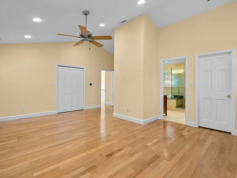 4116 Warner St — Photo 27