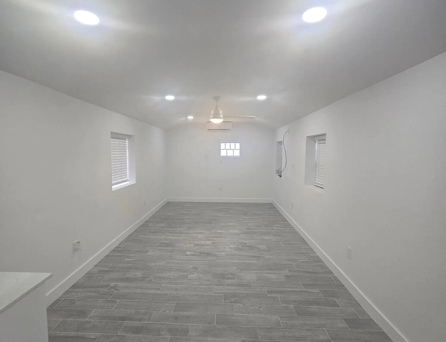 1 bed, 1.0 bath, 605 sqft, $2,000 — Photo 3