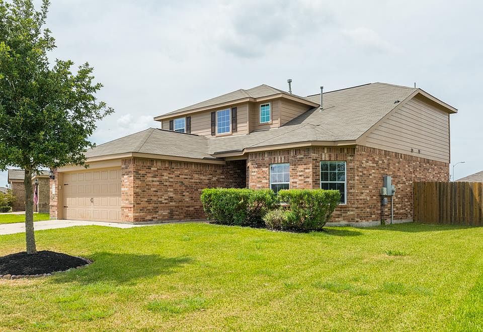 1st image of 903 Driftwood Ln