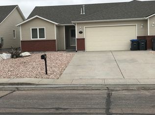 5807 Townsend Pl, Cheyenne, WY 82009