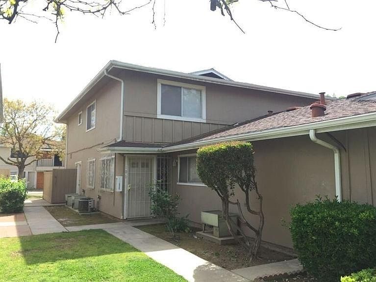 1st image of 4986 N Holt Ave APT 103