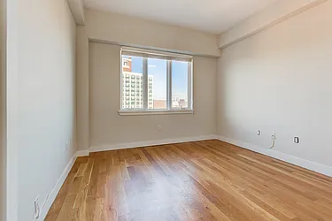 Rented by Safdie Realty Group