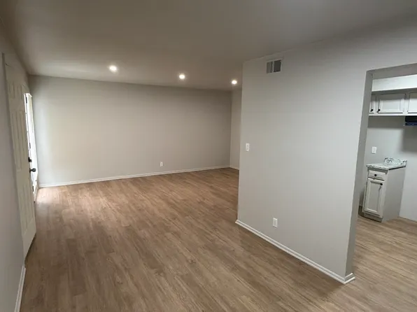 8150 Troost Ave #58, Kansas City, MO 64131