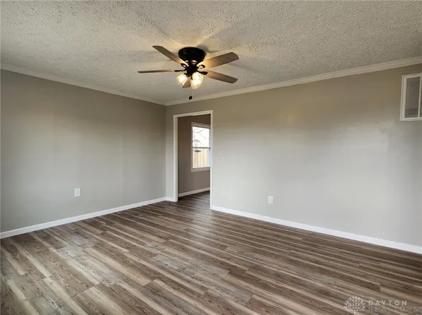 1408 W 2nd St, Xenia, OH 45385