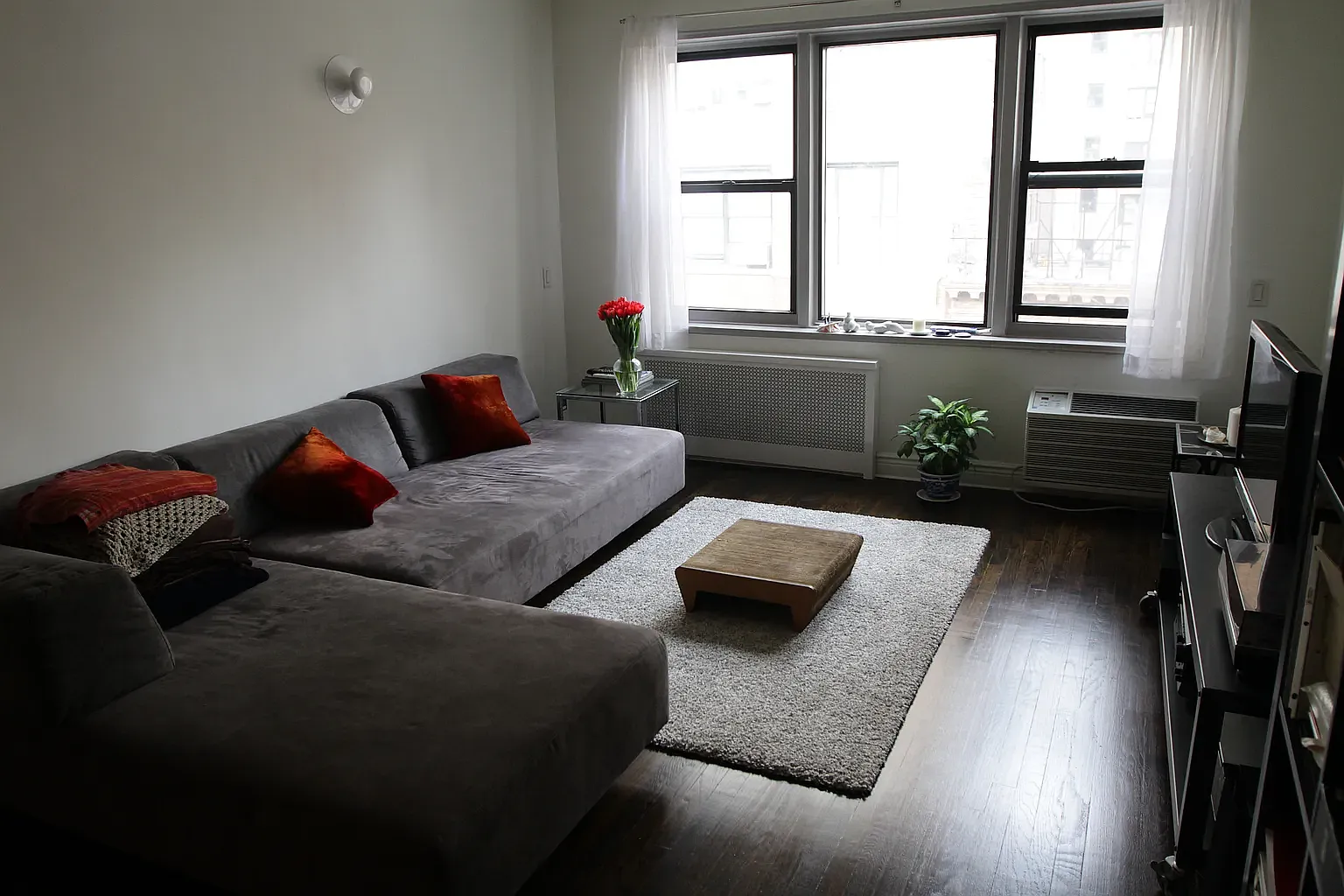 140 Seventh Avenue — Photo 2