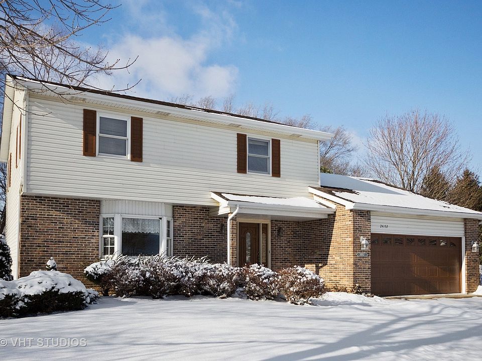 1st image of 24152 S Iroquois Dr