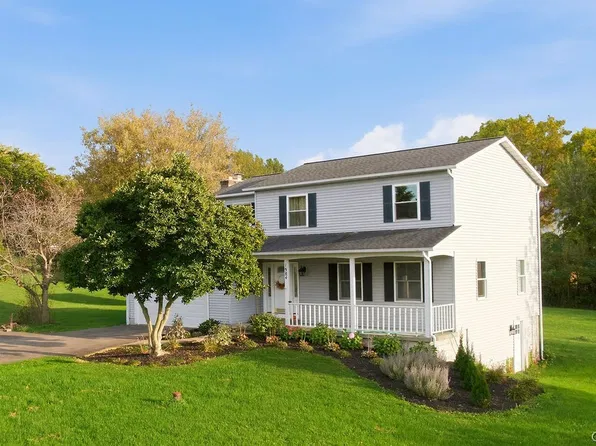 1984 Connors Rd, Baldwinsville, NY 13027