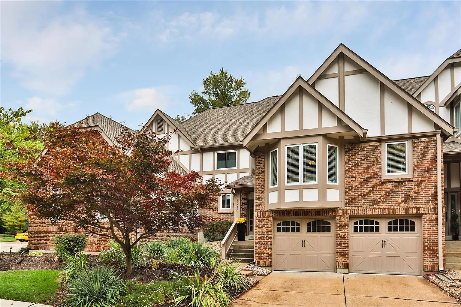 9910 Benbury Ct photo 1