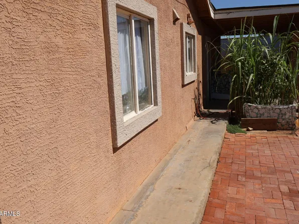 6339 W OSBORN Road, Phoenix, AZ 85033
