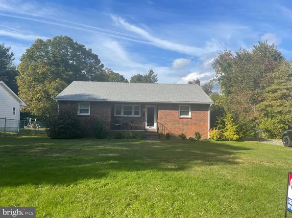 135 Morton Ave, Clayton, NJ 08312