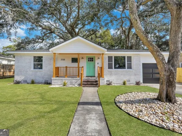 3130 Robertson St, Savannah, GA 31404