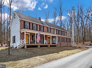 6988 Simpson Rd, Glen Rock, PA 17327
