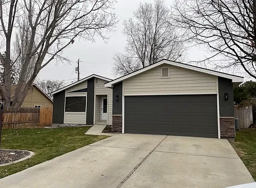 528 W Cobblestone Pl Photo 1