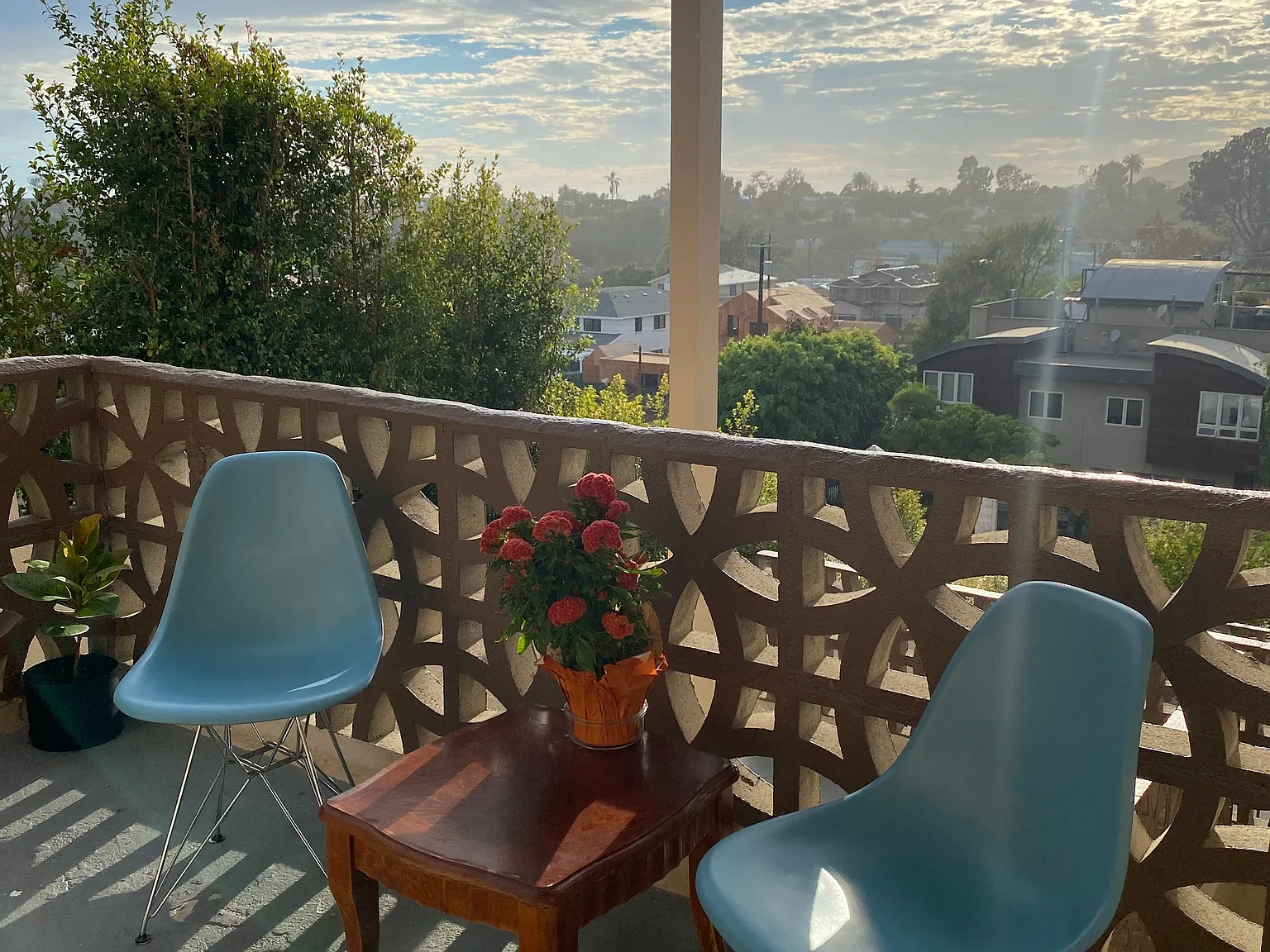 2 bed, 875 sqft, $1,990 — Photo 3