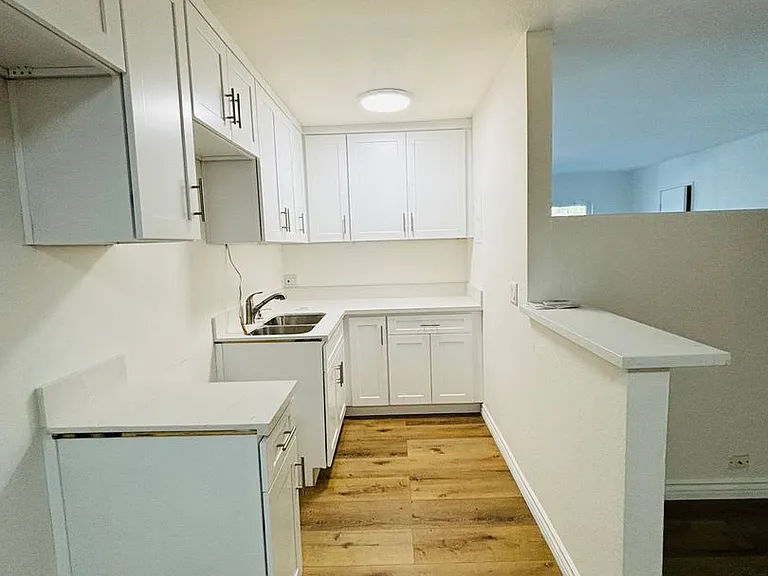 10635 Sherman Grove Ave — Photo 31