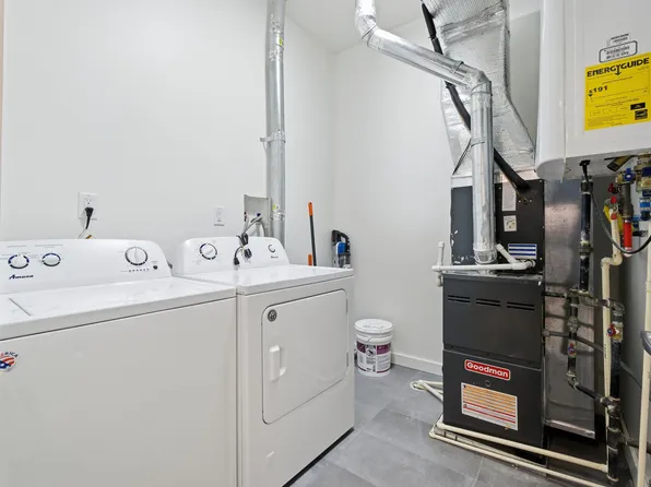 32 Charles Street image 18 of 20